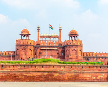 Places to Visit Near Karol Bagh While Staying at Hotel Livasa Inn Places to Visit Near Karol Bagh While Staying at Hotel Livasa Inn