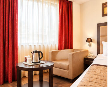 deluxe-room-sofa deluxe-room-sofa